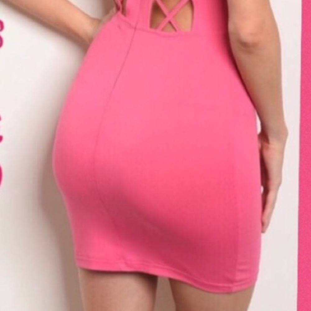 ❌DONATED❌Fuchsia Pink Cage Strap Detail Body-Con Dress - Picture 4 of 9
